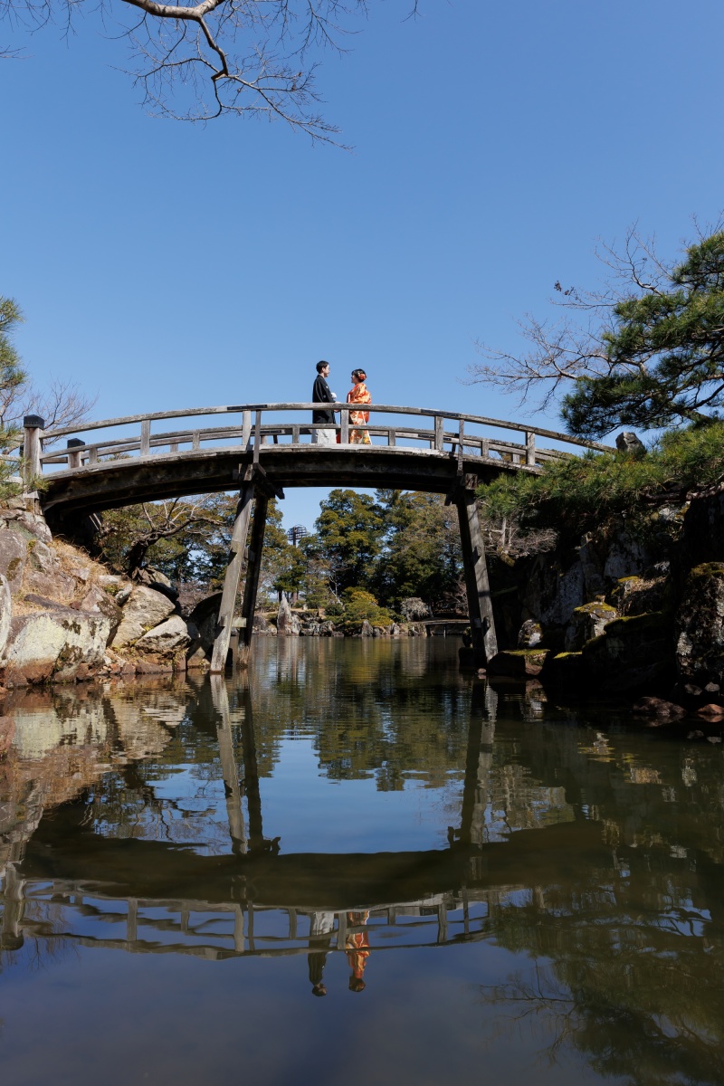 空と水の真ん中におふたりの姿♪