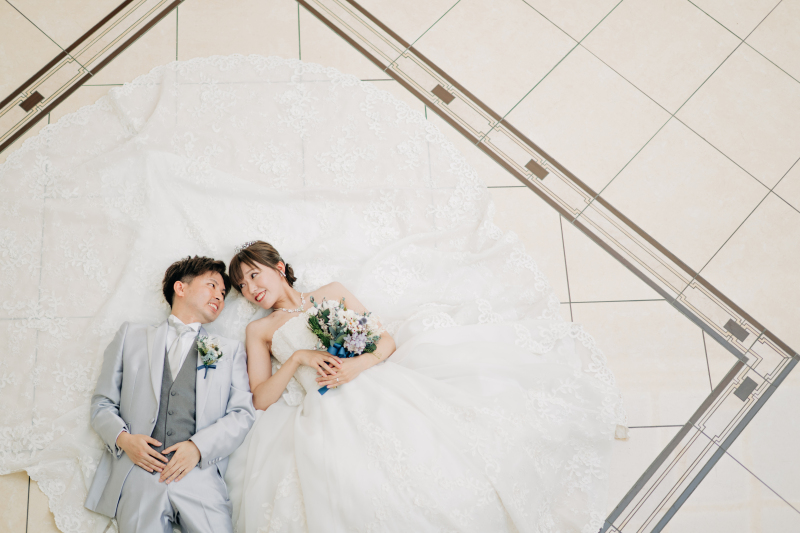 寝そべりショット