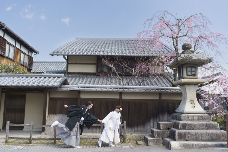 春の陽気の八幡堀