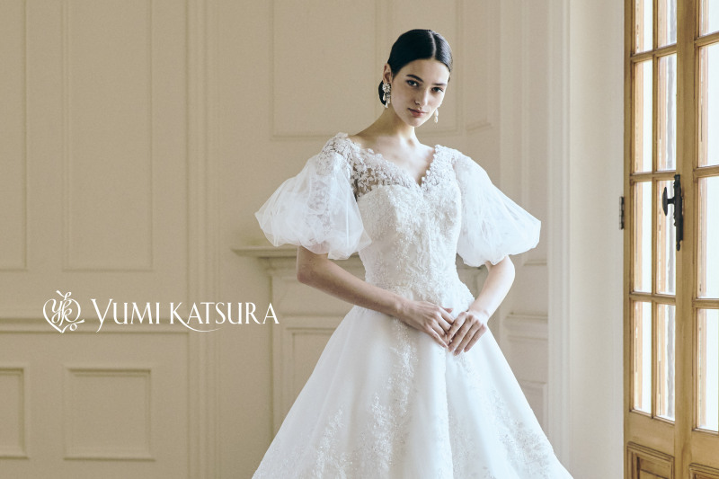 360度どこからでも、見るものを魅了するユミカツラのドレスが着られる洋装1点 チャペル&邸宅ガーデン撮影プラン