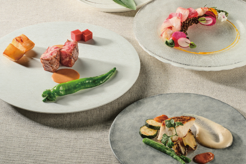 【フォト＋フルコース2名会食付き】洋装チャペル＆ガーデンフォトプラン◎撮影の後は当館自慢のお料理をお楽しみください♪土日OK