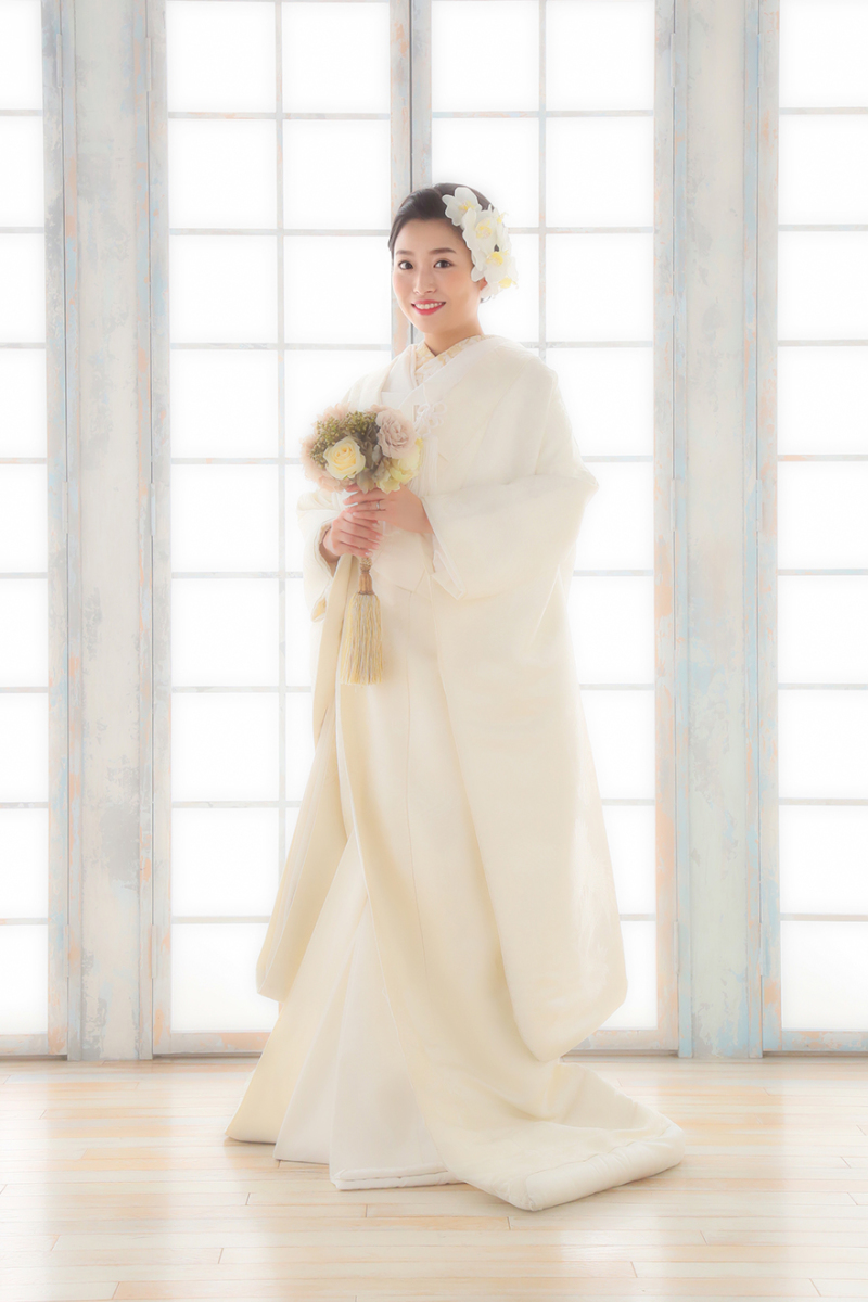 伝統的な白無垢衣装!