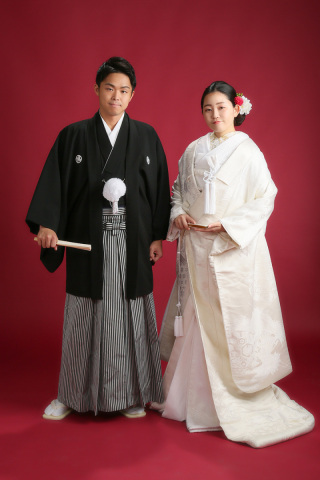 白無垢×黒紋付