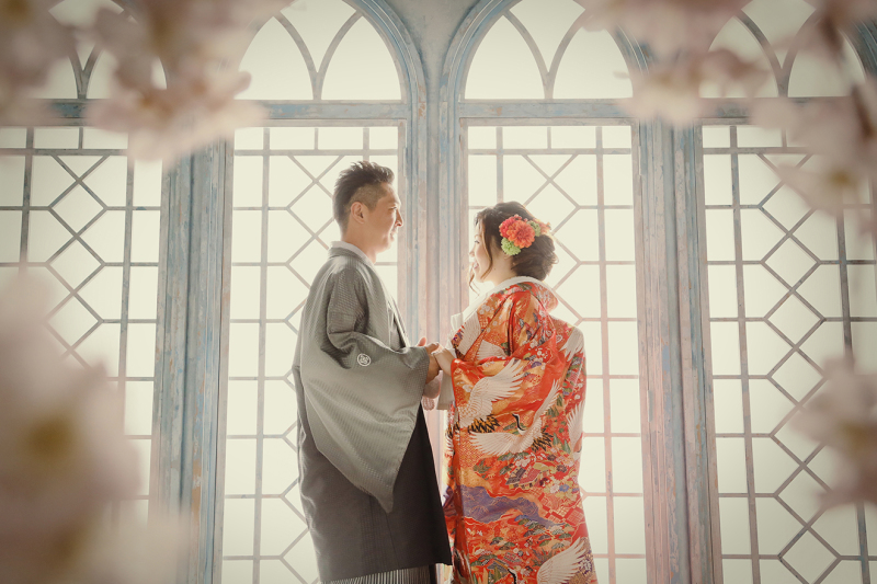 お花に囲まれて…