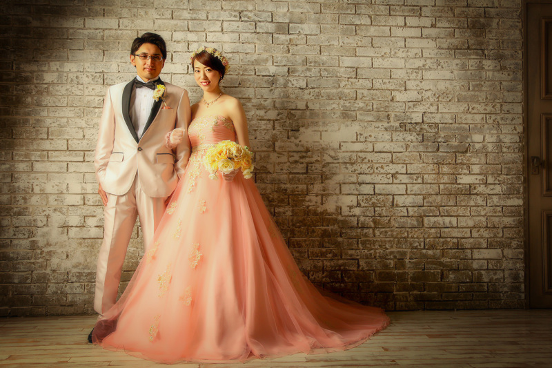 ピンクのカラードレス