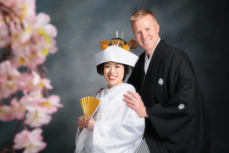 まずは角隠しでクラシックに...