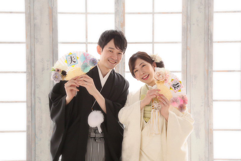 手作りの扇子で!和装がもっと華やかに♪