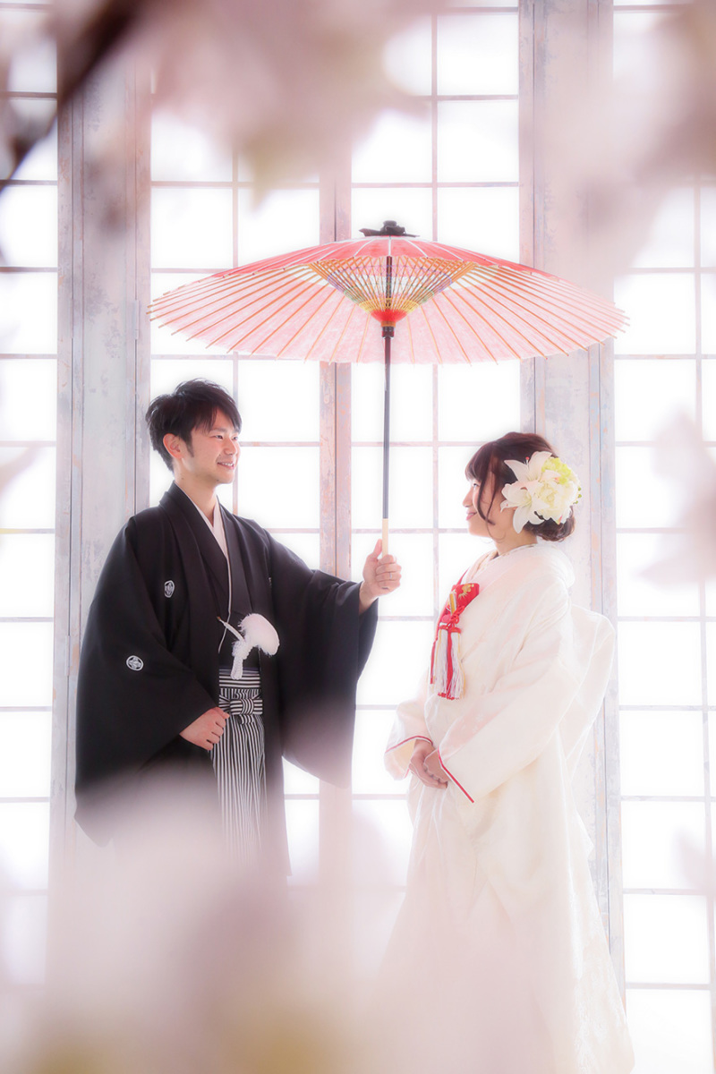 和傘と桜で素敵な1枚を♡