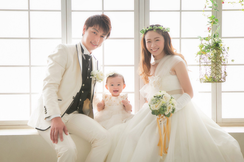 お子さまの衣装・ご両親の衣装も取り揃えています