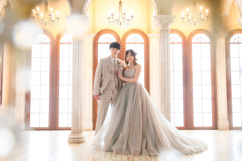 流行のくすみカラーも