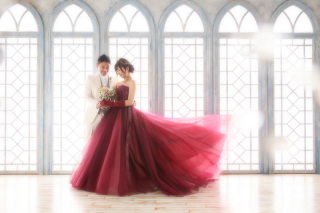 インドアロケーションで多彩な撮影シーンを演出