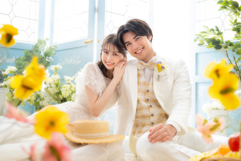 【春限定！】フラワーブースで和洋装2着で撮影◆美肌修整付全データ100カット・スマホデータ1カット・ウェルカムボード付