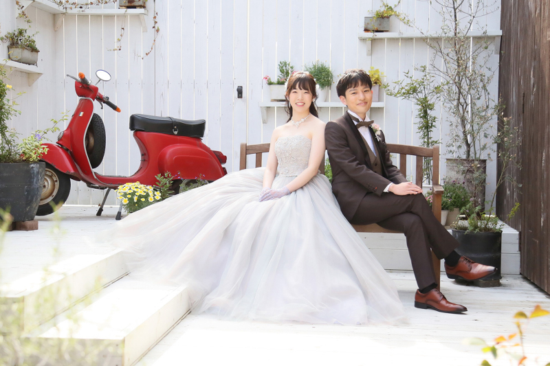 【洋装1着 ライトコース】好きなドレスで気軽にスタジオ撮影43,780円〜♬(ヘアメイク・データ20カット付)