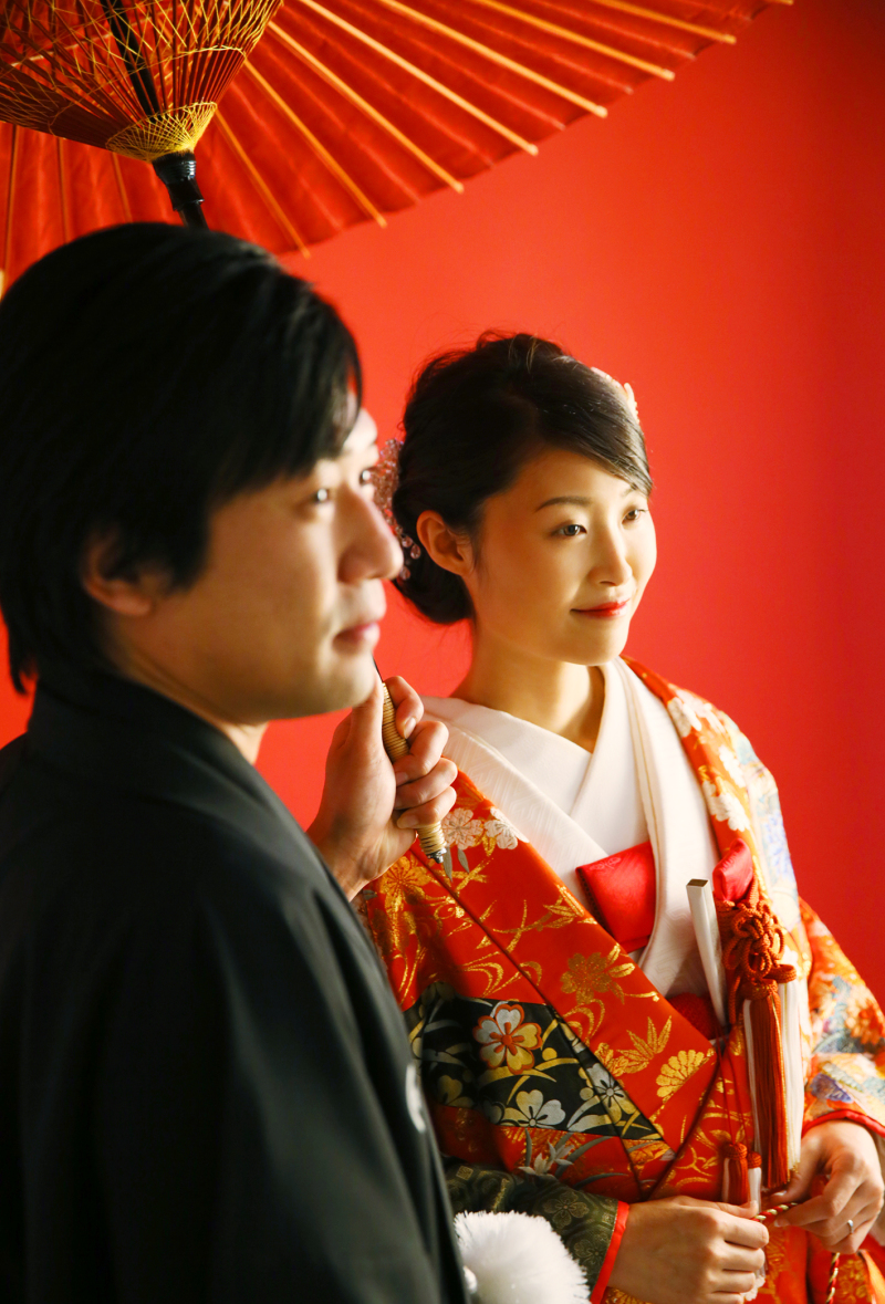 赤い背景に赤い打掛♪