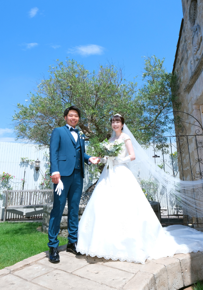 青空とオリーブと二人