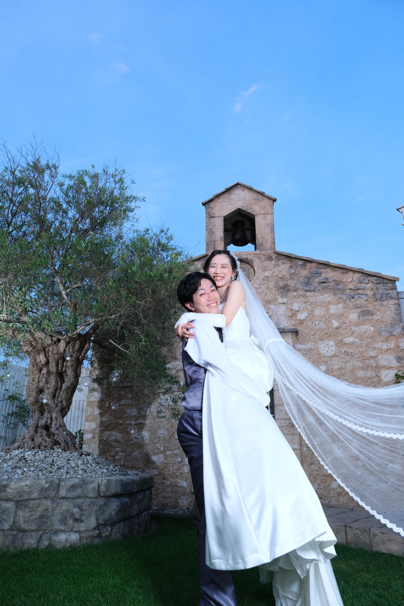 ＊青空とお姫様縦抱っこ＊