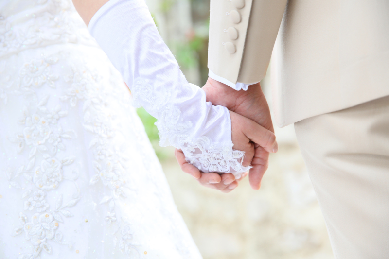 手を取り合って。。。