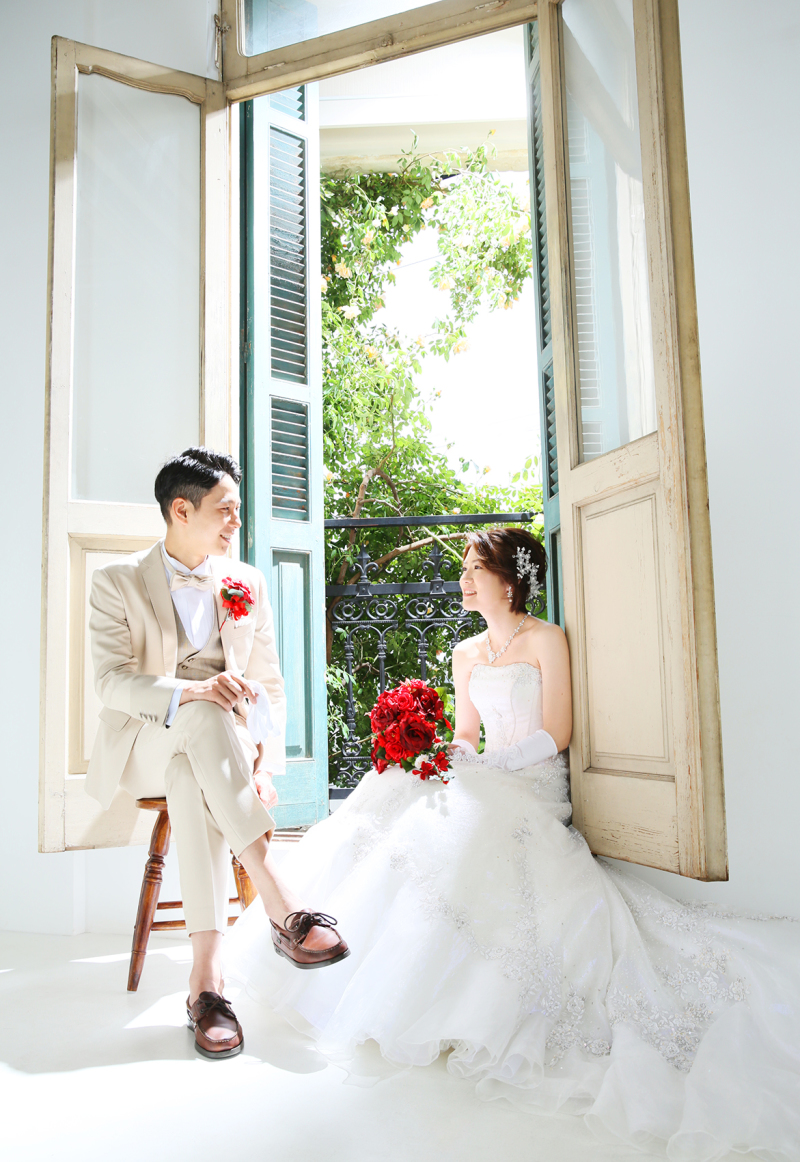 春の風や光を感じるスタジオです☆