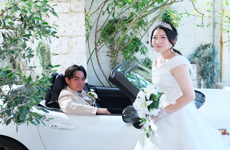 *オープンカーのお二人*