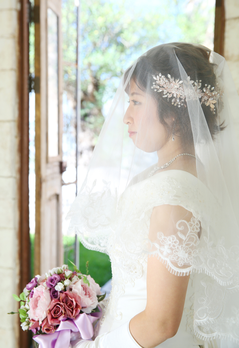 ベール越しの。。。