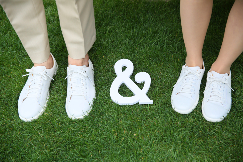 足下ショットも、青々とした芝と真っ白シューズで☆