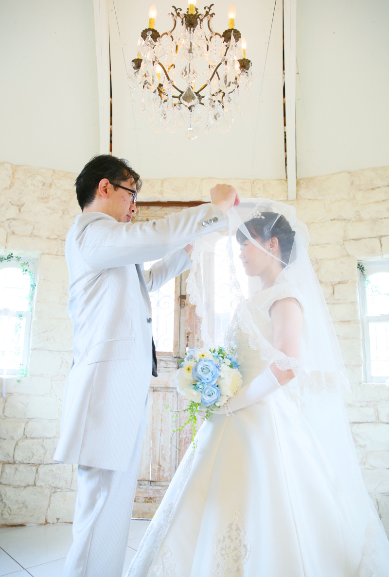 ＊緊張のベール上げシーン＊