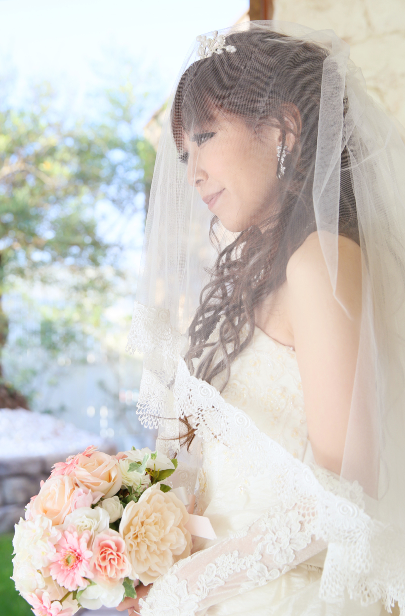 ＊ベール越しの横顔＊