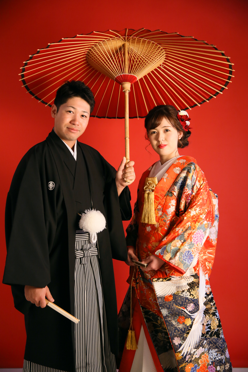 ＊赤い傘＆赤い背景＆赤い打掛＊