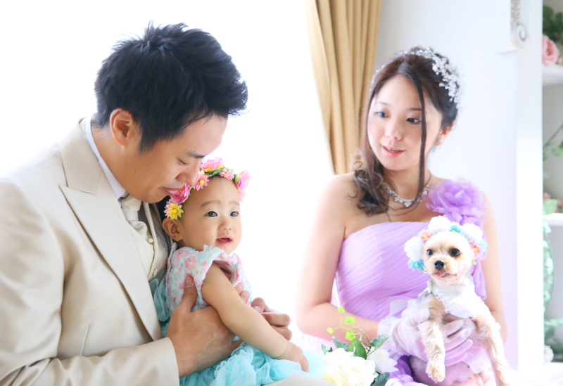 フォトスタジオラヴュー本店_ペットと一緒に撮影できる