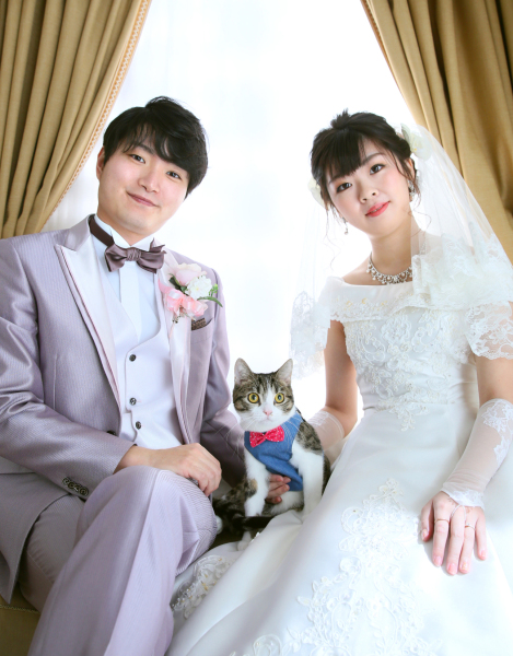 ペットと一緒にドレス撮影プラン(ランクアップ無!白ドレスorカラードレス1着/タキシード1着/ヘアメイク/6切プリント1枚付き)