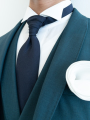 ネクタイ（ネイビー）