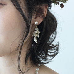 イヤリング（ゴールドリーフ）