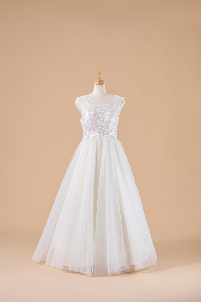 【BF-15】透け感のノースリーブがポイント♬