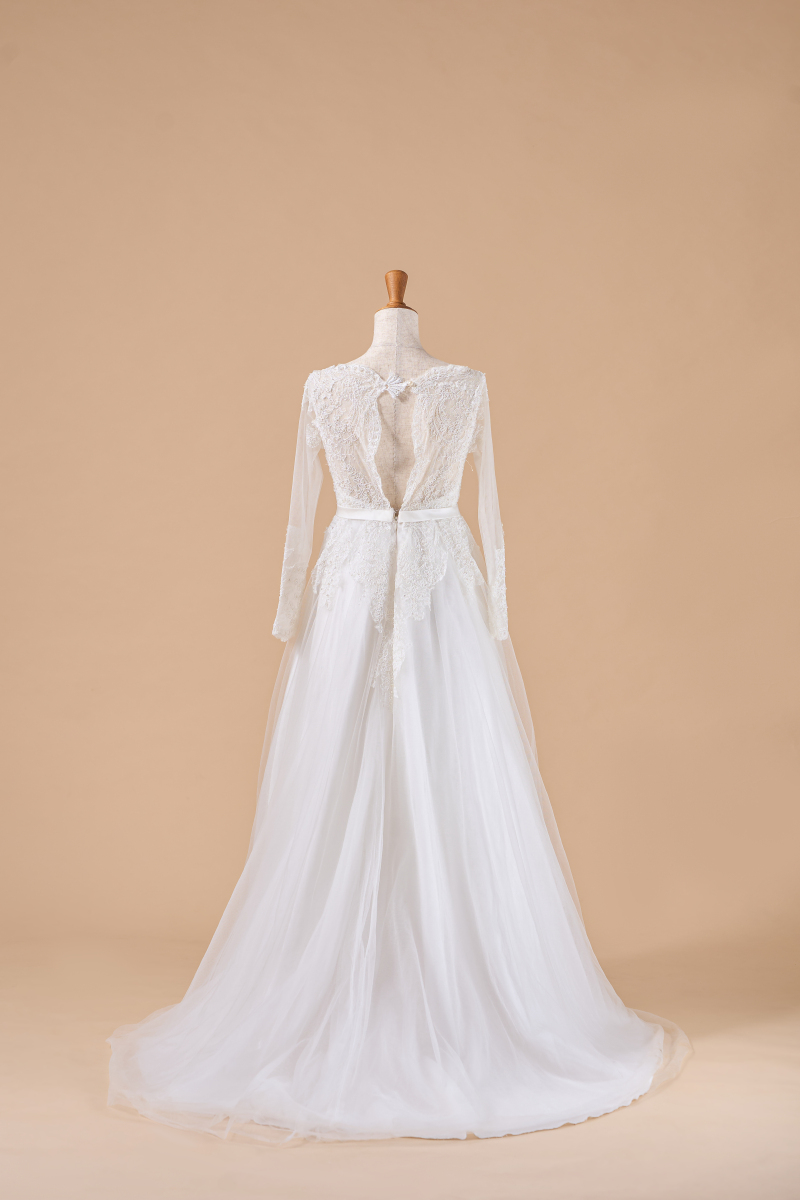 【BF-21】ロングスリーブが美しいウェディングドレス❀