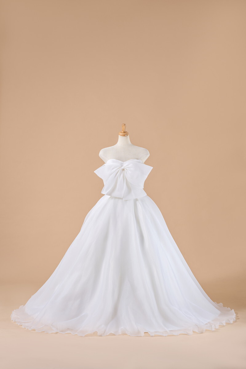 【BF-23】フロントの大きなリボンがかわいいドレスです❀