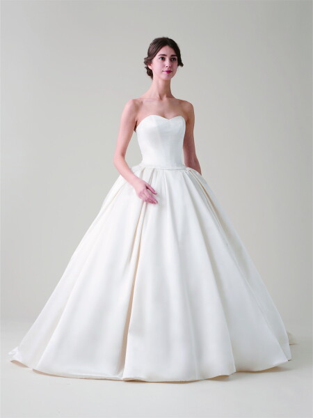 LILIO　大人可愛い2wayスタイルのウェディングドレス♡