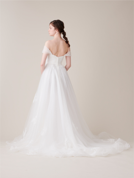 【MOANI - モアニ -】スタッフ推し！ビーチ撮影に♡