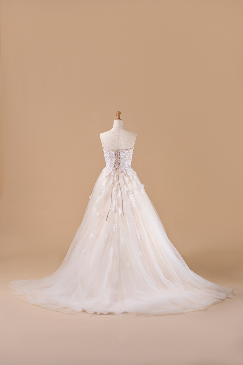 【LUANA-3】軽やかなチュールがビーチ撮影にぴったり♡