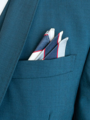 ポケットチーフ（白とグレーとネイビーのストライプ）