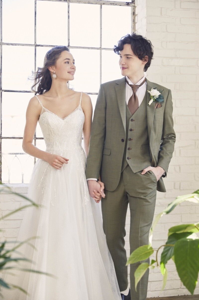 人気❀【FELIZ】ナチュラルなオリーブカラーのタキシード♪