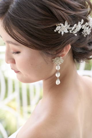 ３粒パールイヤリング（SI）