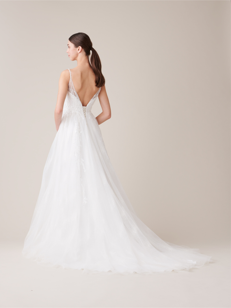 【SIRIO】モデル撮影でもよく利用される一着☆彡