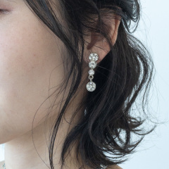 イヤリング（クリスタル）