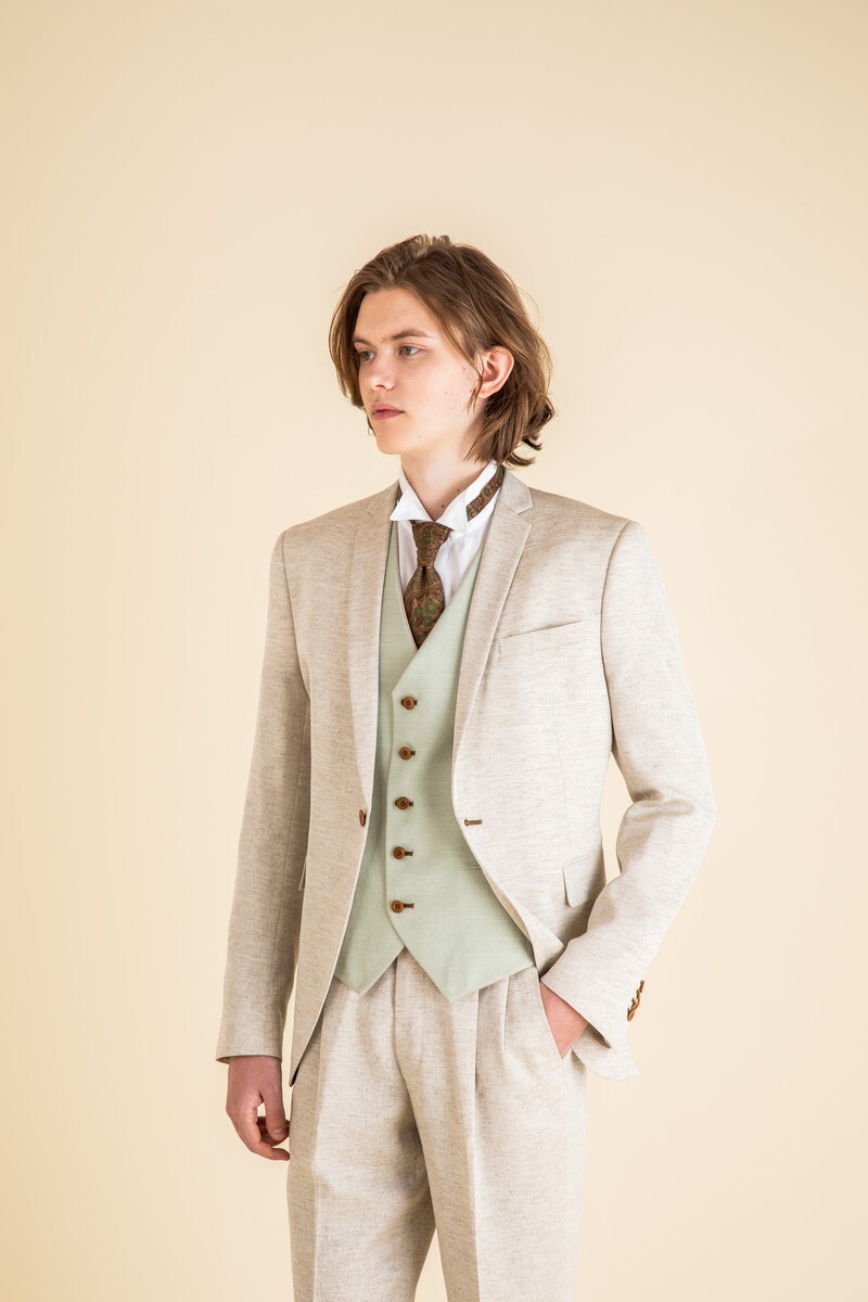 【ASHER】ペイズリーのネクタイがポイント♬