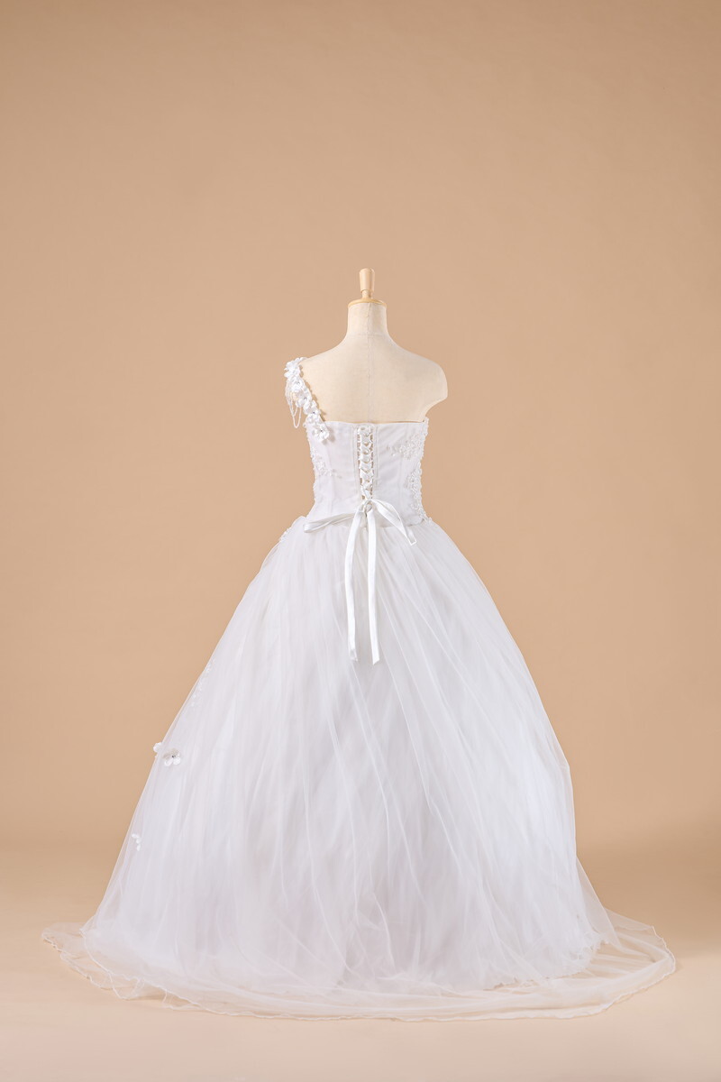 【BF-14】アシンメトリーのショルダーがポイント♬