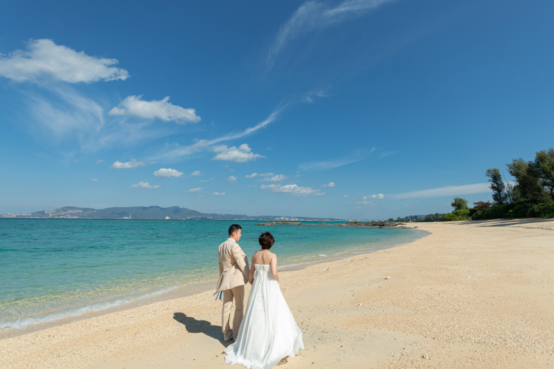 ビーチをゆっくりおさんぽ