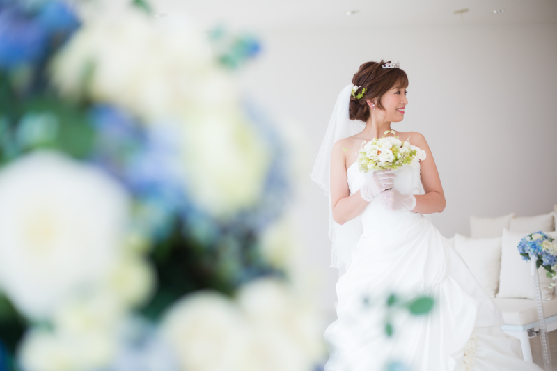 可愛らしい新婦様と、長身イケメンの新郎様