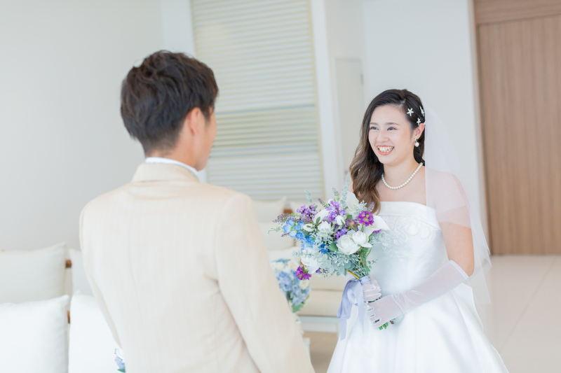 振り返ると！？