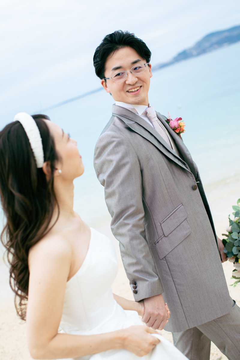 完璧すぎる新郎さんのエスコート。