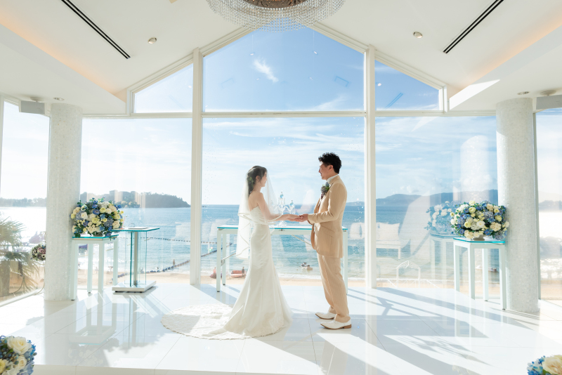 海に囲まれたチャペル